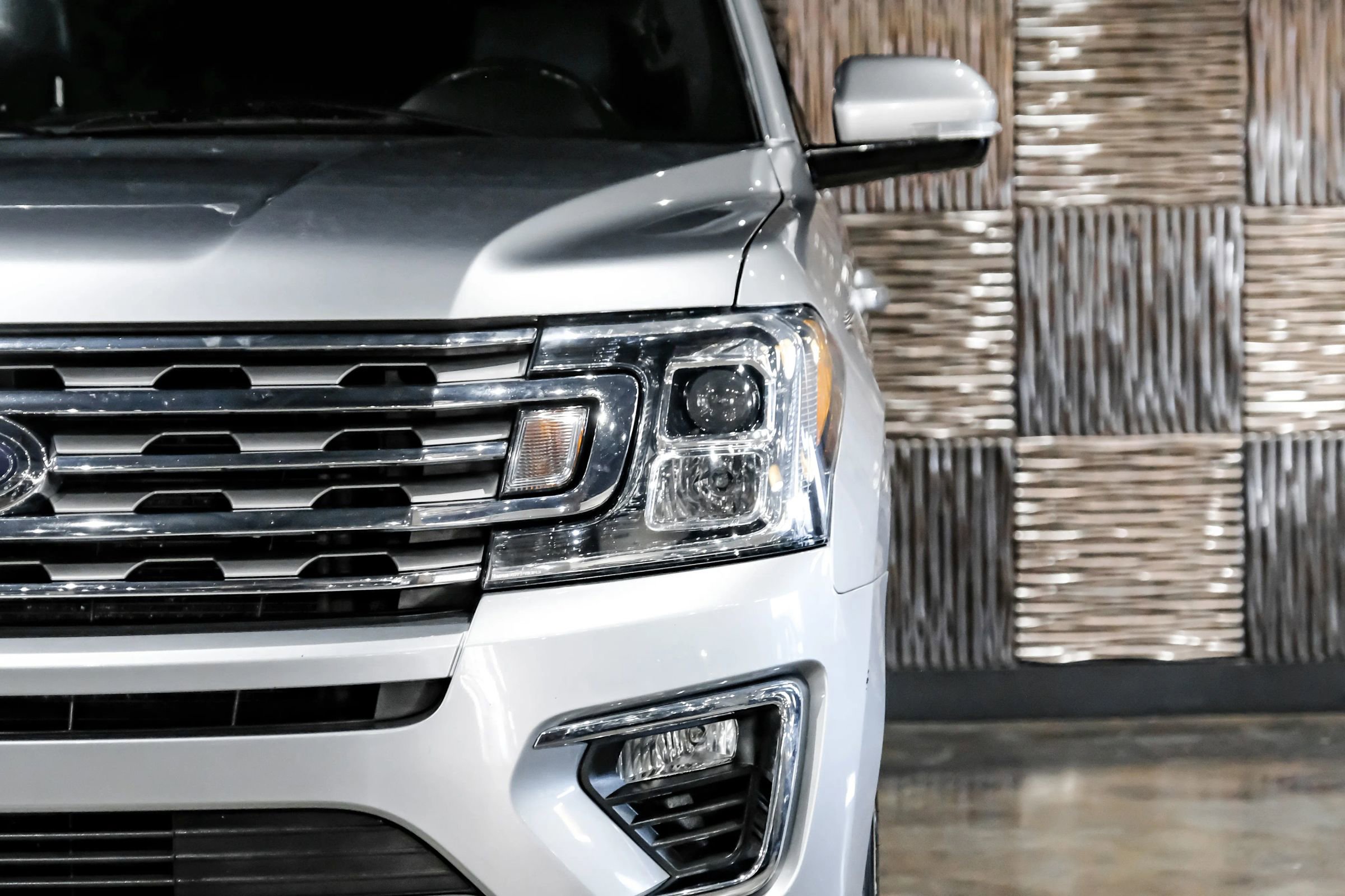 Used 2021 Ford Expedition Limited image 41