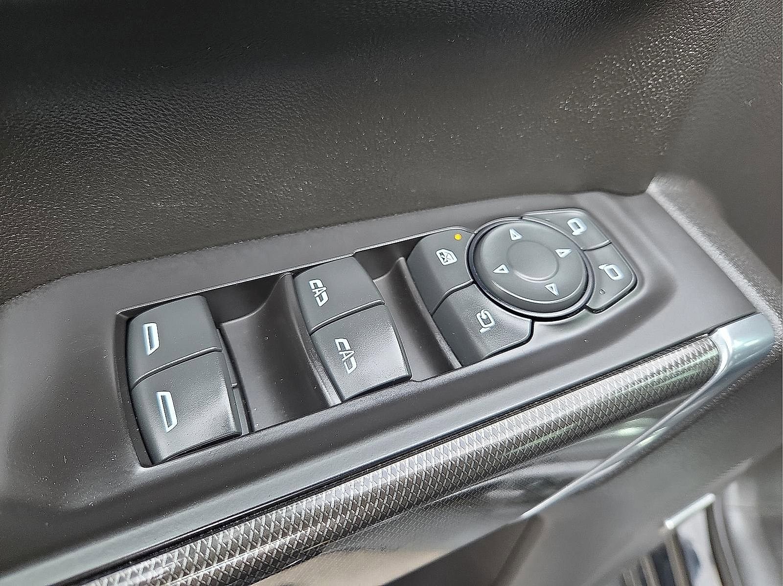 Certified 2019 GMC Sierra 1500 AT4 w/ AT4 Premium Package image 15