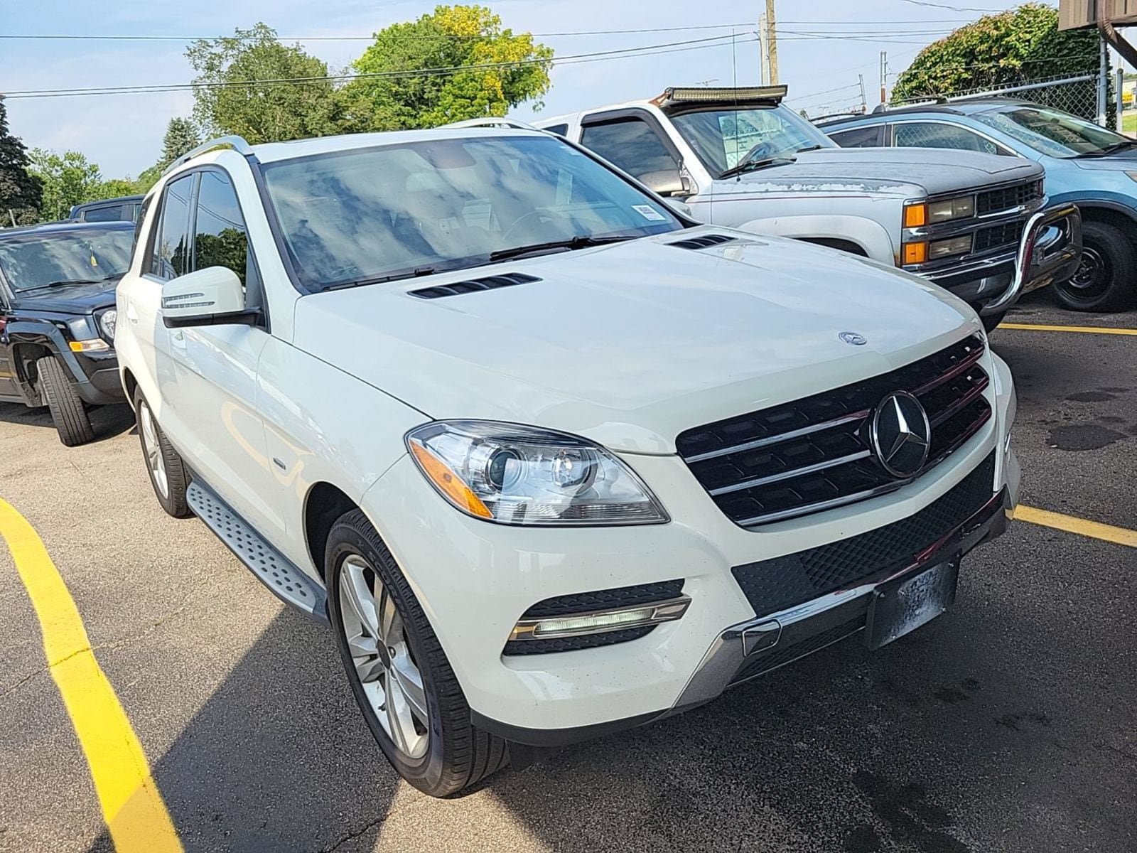 Used 2012 Mercedes-Benz ML 350 4MATIC image 3