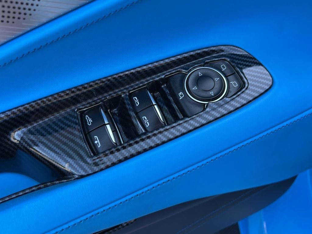 Used 2021 Chevrolet Corvette Stingray Premium Conv w/ 3LT RWD image 13