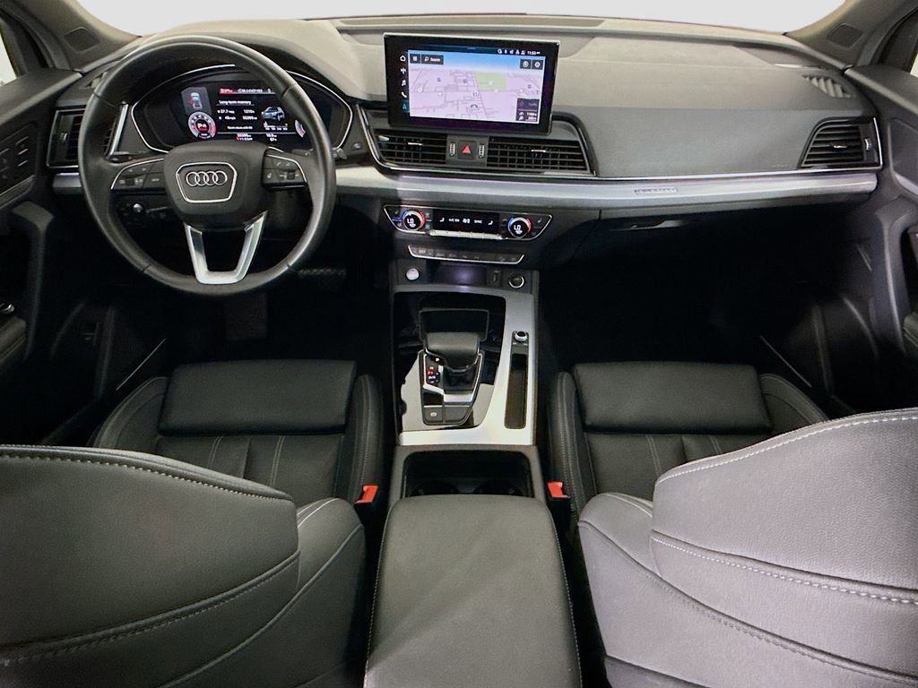 Used 2023 Audi Q5 2.0T Prestige w/ Prestige Package image 13