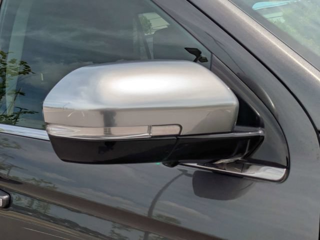 Used 2019 Ford Expedition Platinum RWD image 12