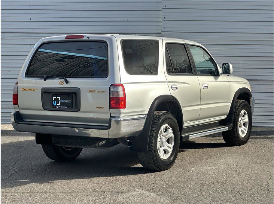 Used 2000 Toyota 4Runner SR5 image 10