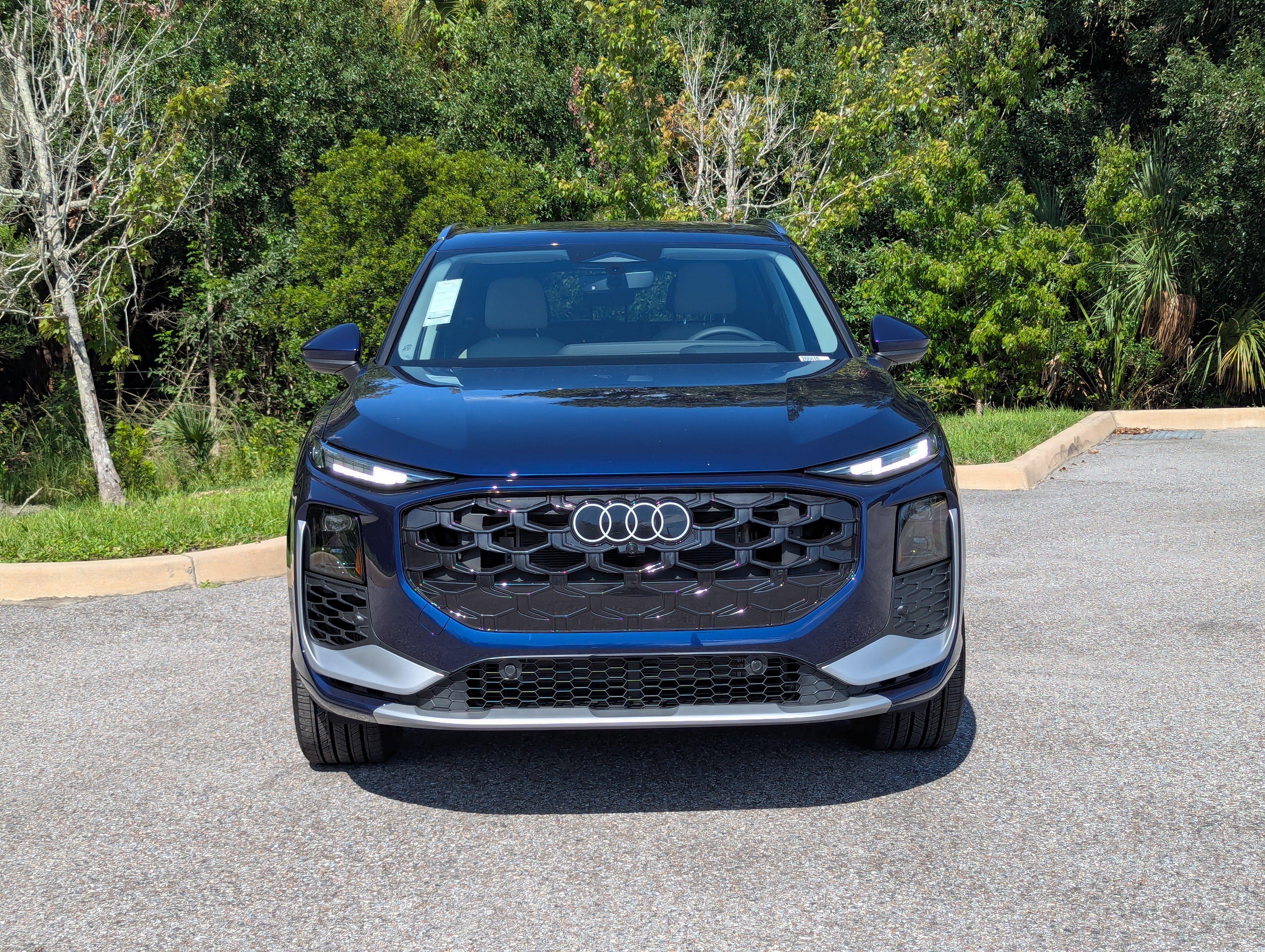 New 2026 Audi Q3 quattro 2.0T AWD/4WD image 2