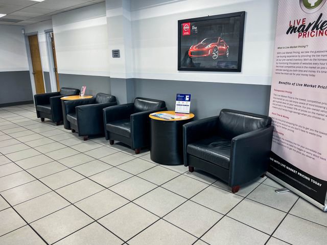 Used 2023 Kia Seltos S image 12