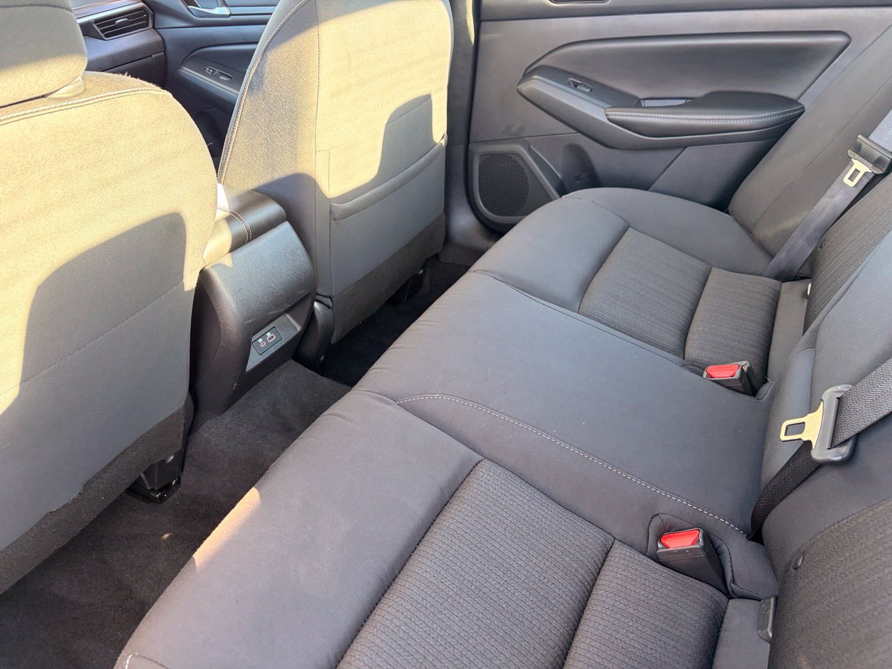 Certified 2025 Nissan Altima 2.5 SV FWD image 16