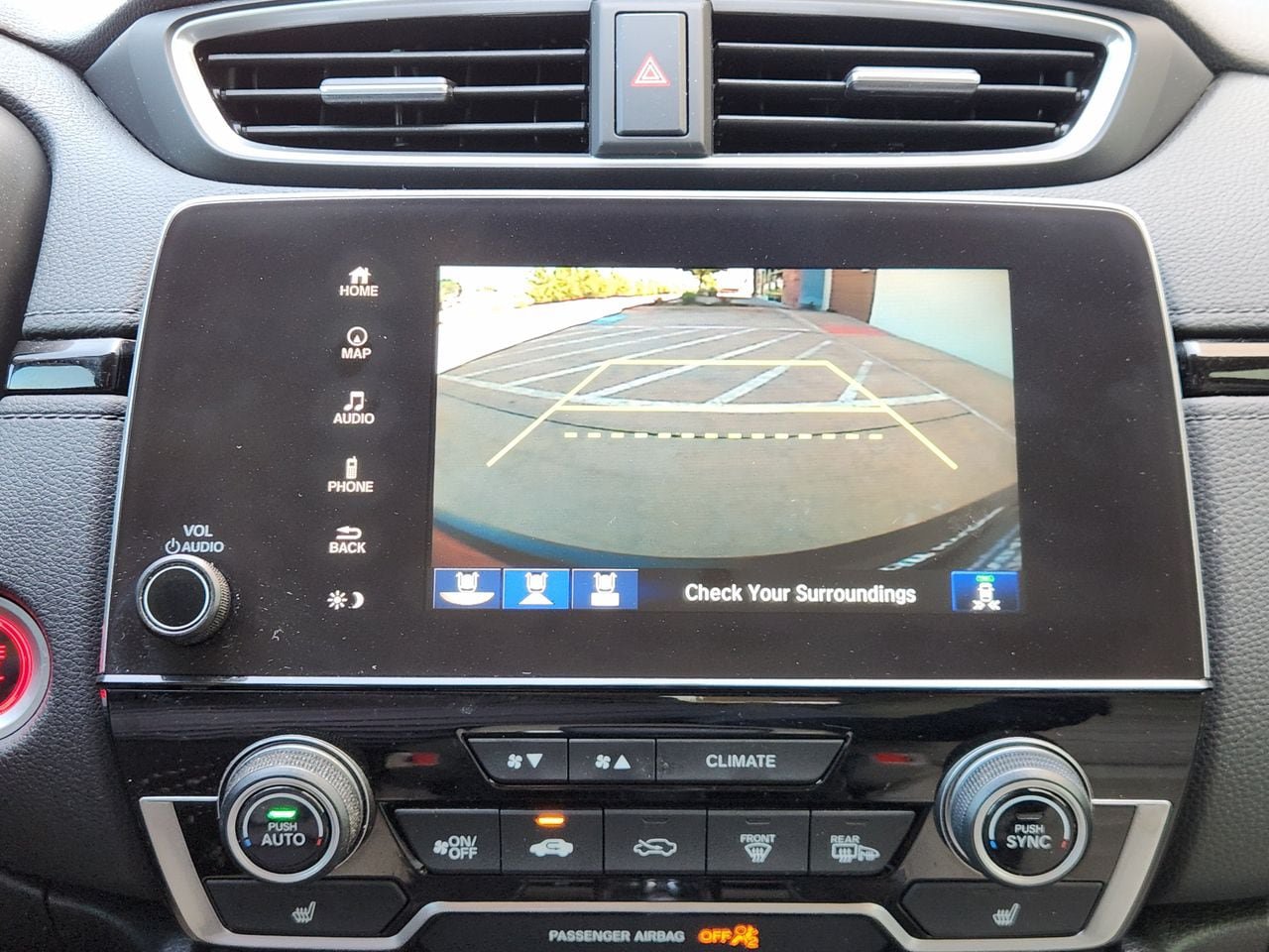 Used 2018 Honda CR-V Touring image 14