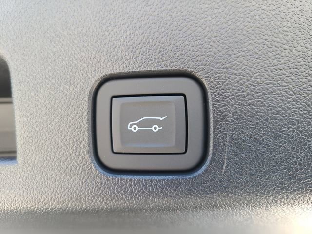 New 2026 Chevrolet Traverse RS image 9