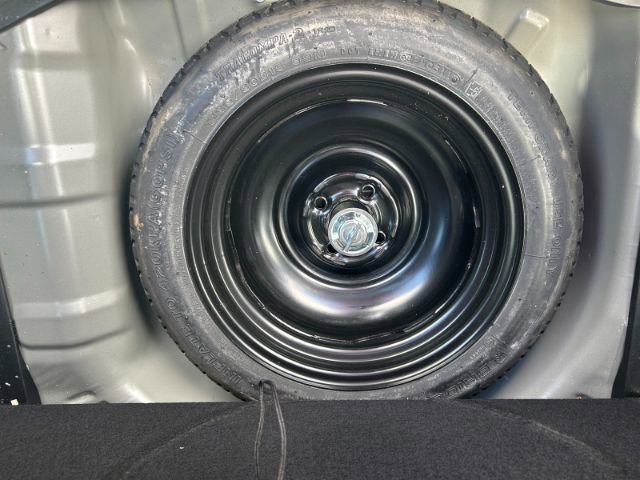 Used 2011 Honda Fit Sport image 30