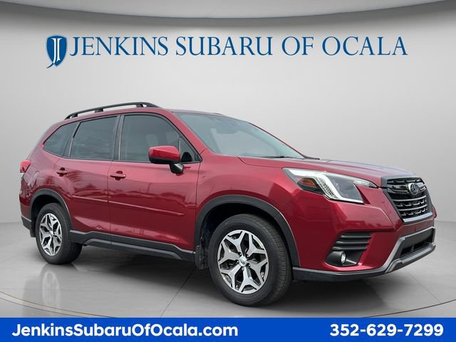 Used 2024 Subaru Forester Premium AWD/4WD image 1