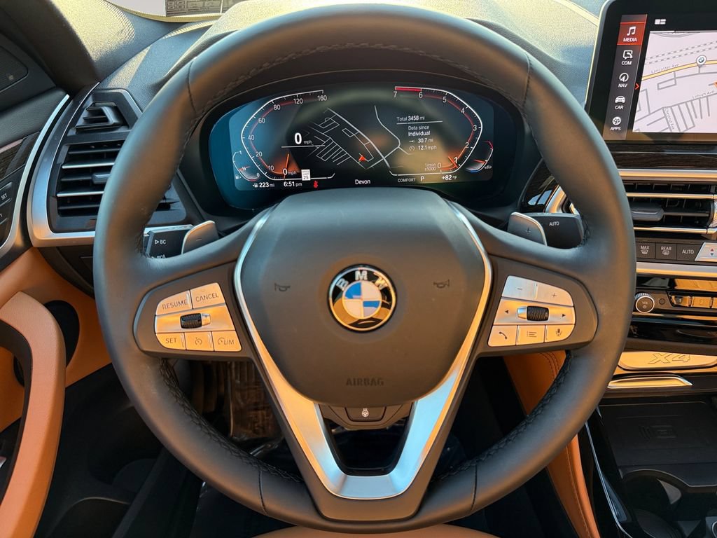 Certified 2025 BMW X4 xDrive30i AWD/4WD image 12