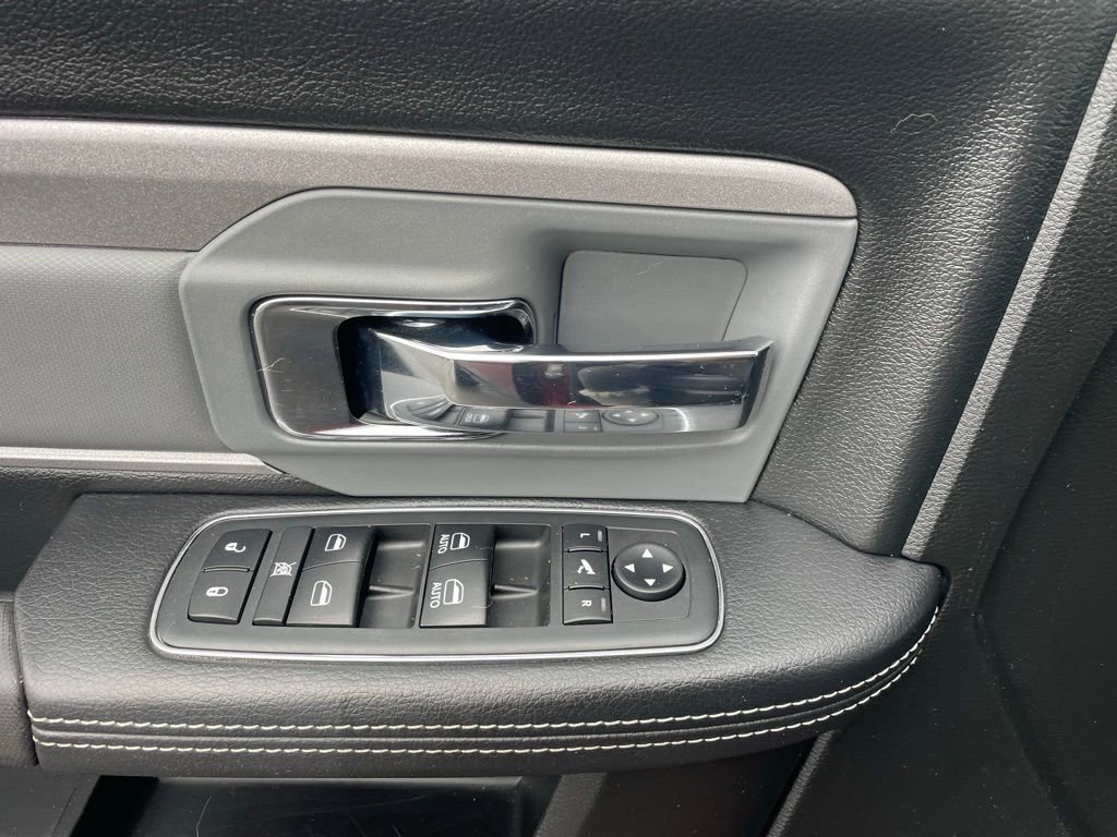 Used 2018 RAM 2500 Power Wagon w/ Leather & Luxury Group image 29