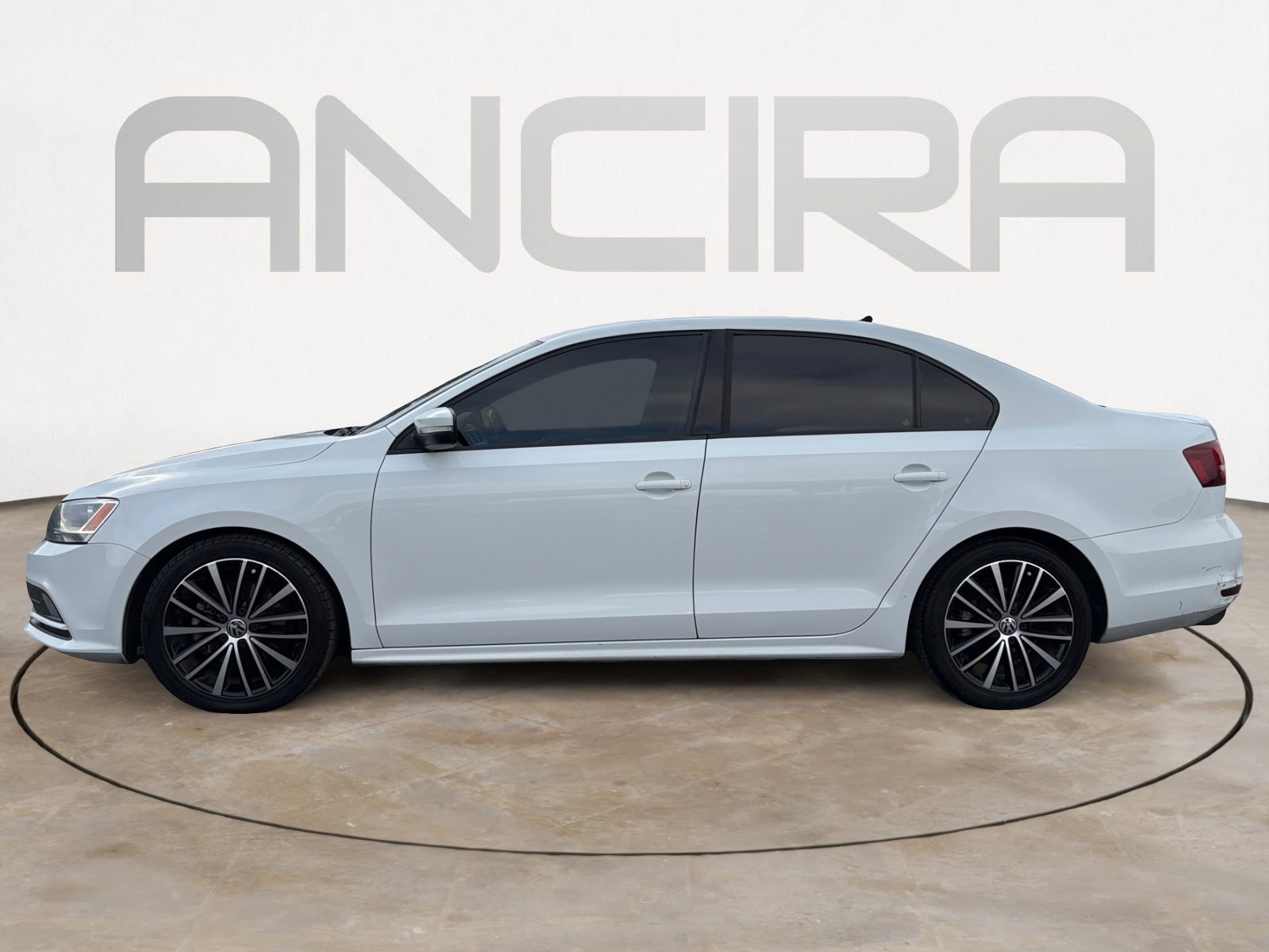 Used 2016 Volkswagen Jetta Sport image 8