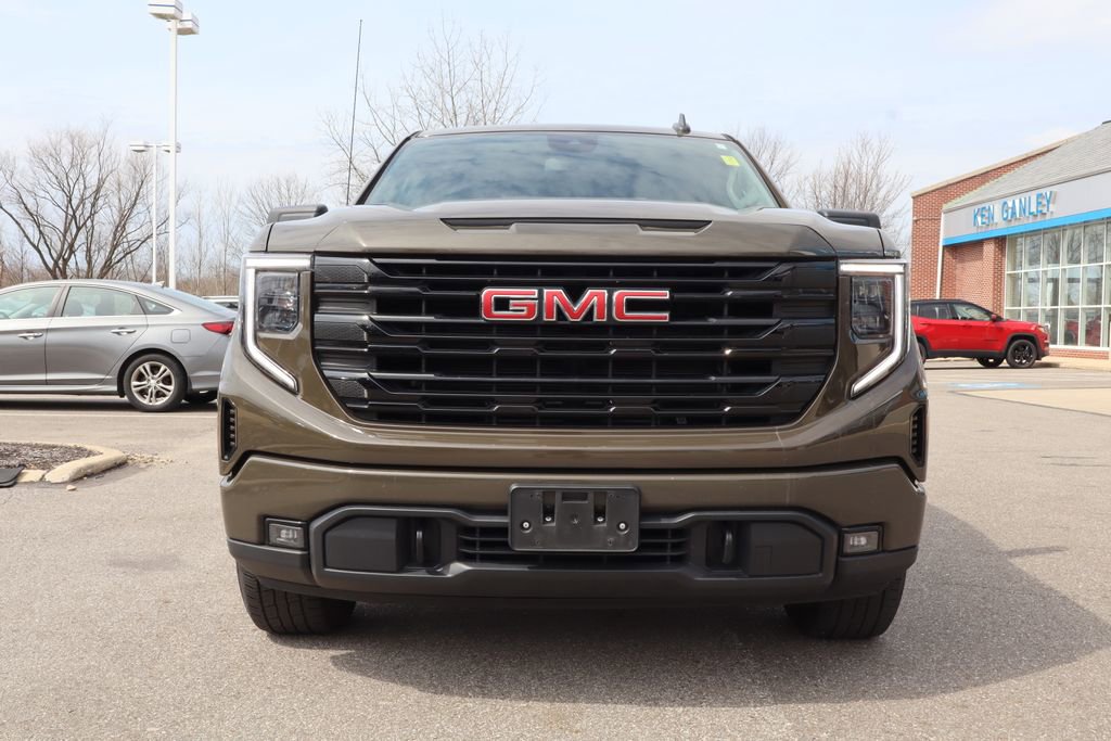 Used 2023 GMC Sierra 1500 Elevation image 4