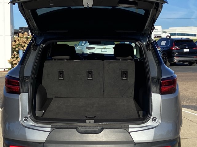Used 2025 Chevrolet Blazer LT FWD image 26