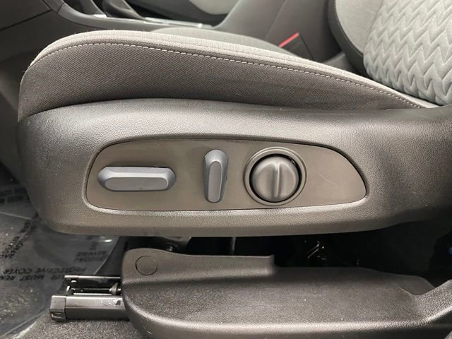 Certified 2023 Chevrolet Equinox LS w/ LS Convenience Package image 11