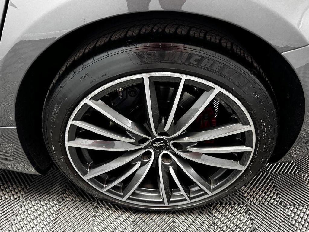 Used 2021 Maserati Ghibli S image 20