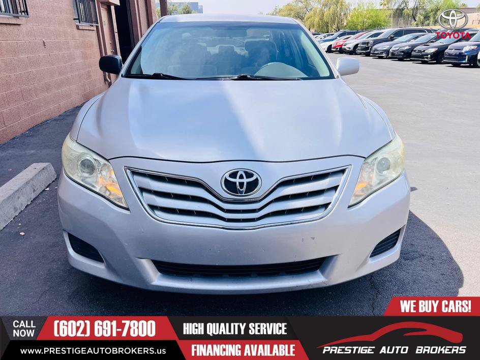 Used 2010 Toyota Camry FWD image 3
