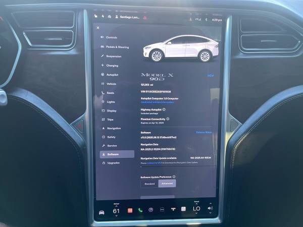 Used 2016 Tesla Model X 90D image 15