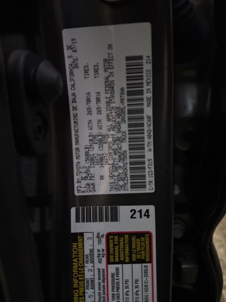 Used 2019 Toyota Tacoma TRD Off-Road image 9