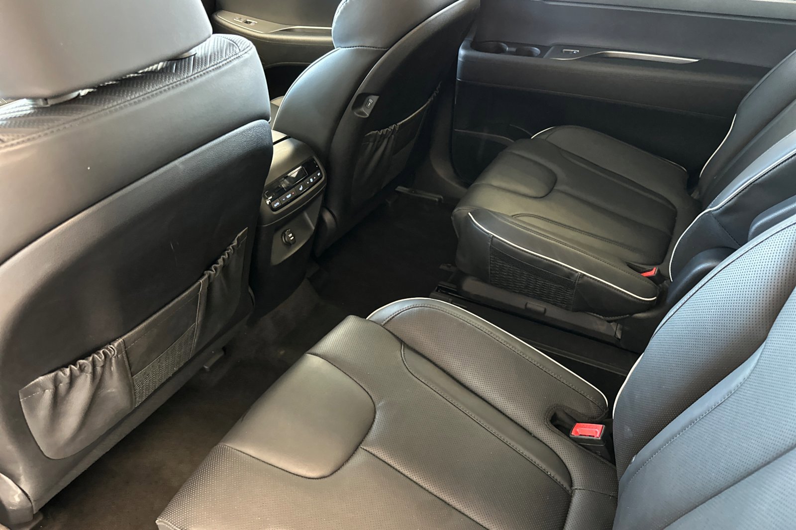 Used 2025 Hyundai Palisade SEL image 12