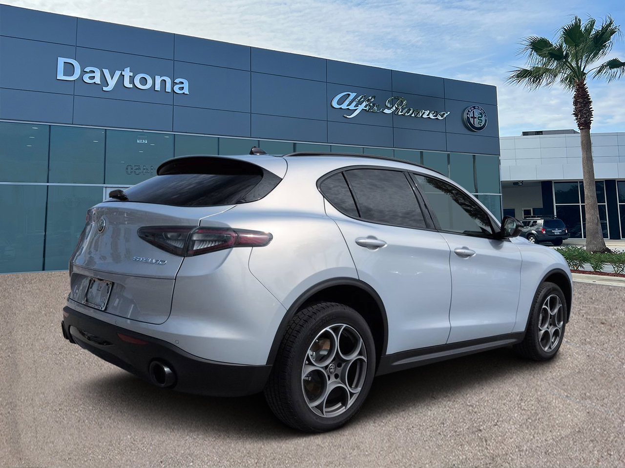 New 2026 Alfa Romeo Stelvio Sprint w/ Convenience Package AWD/4WD image 3