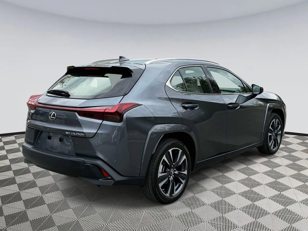 Used 2024 Lexus UX 250h AWD w/ Premium Package image 2
