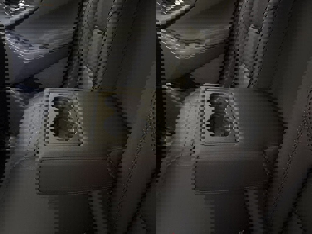 New 2026 Chevrolet Equinox LT w/ Convenience Package II image 28