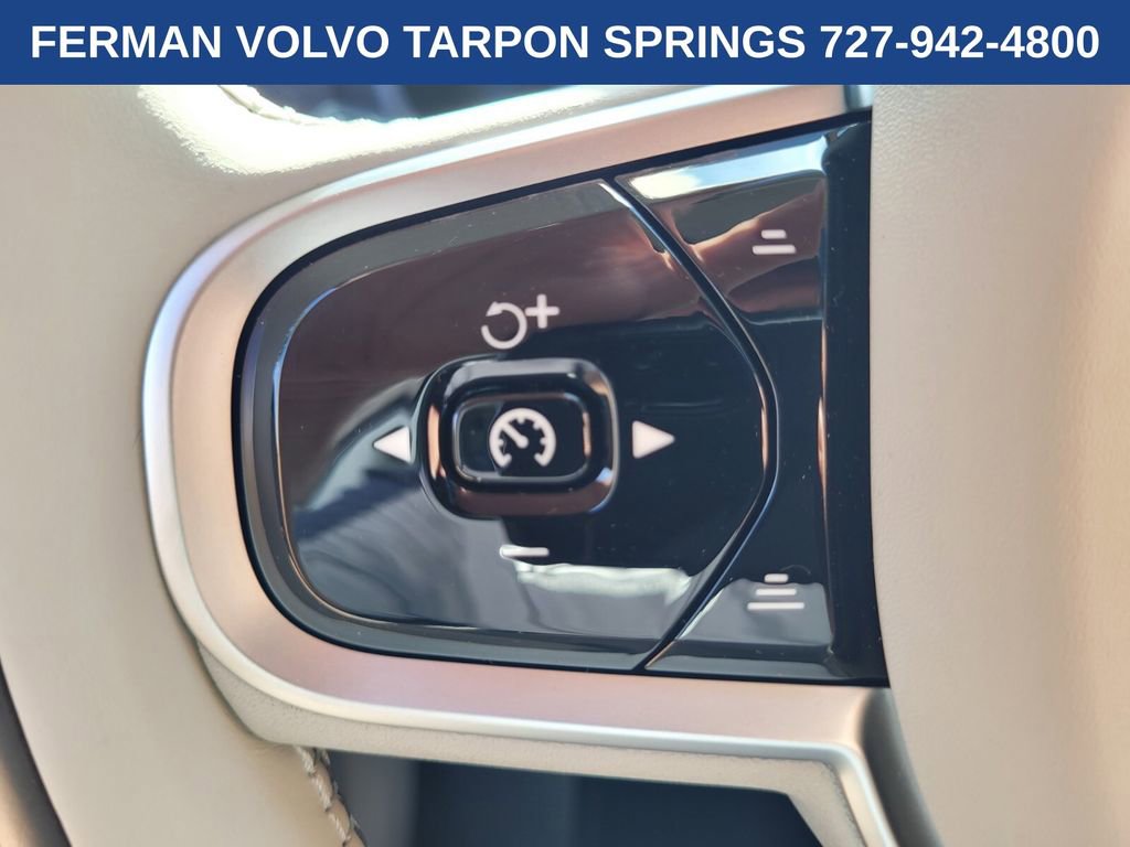 New 2026 Volvo XC90 B6 Ultra image 32