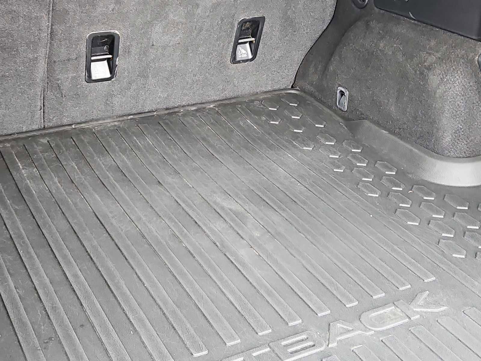 Used 2024 Subaru Outback Premium AWD/4WD image 23