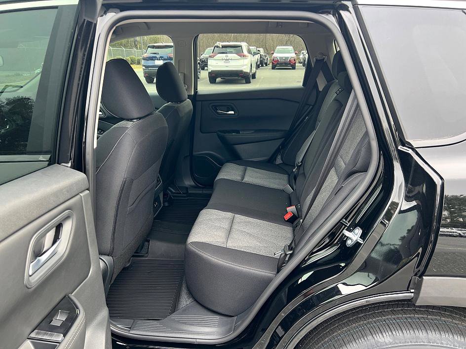 New 2026 Nissan Rogue SV w/ Cold Weather Package image 38