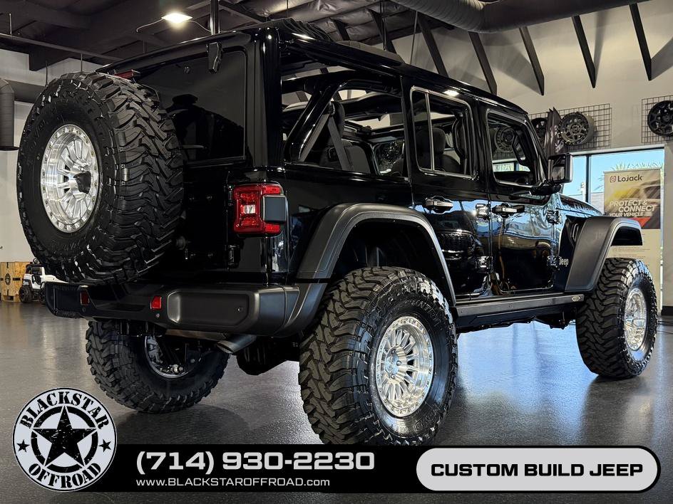 Used 2025 Jeep Wrangler Unlimited Rubicon 4xe w/ Safety Group AWD/4WD image 21
