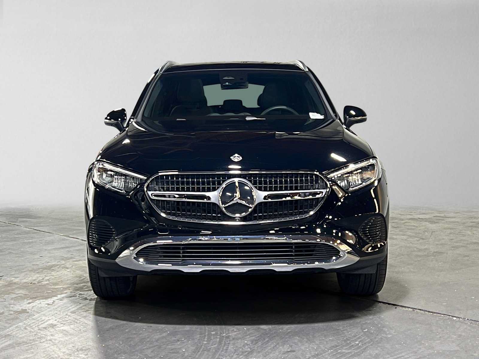 Used 2026 Mercedes-Benz GLC 300 4MATIC image 8