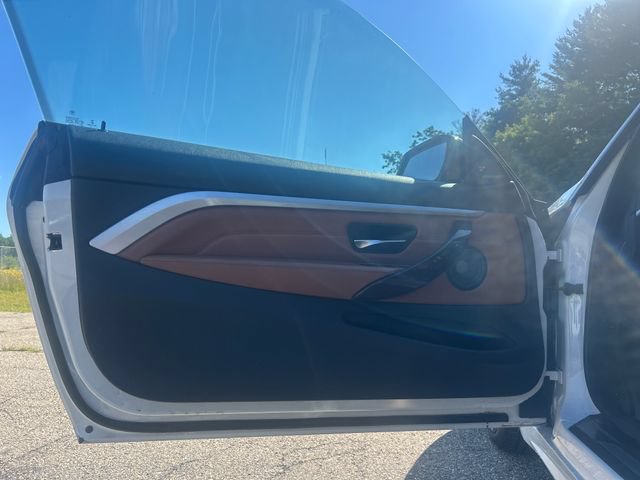Used 2016 BMW 435i xDrive Convertible AWD/4WD image 15