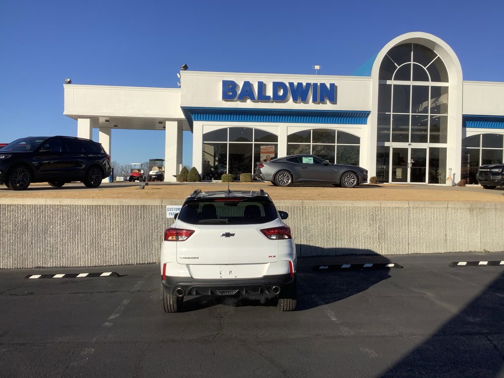 Used 2023 Chevrolet TrailBlazer RS w/ Convenience Package image 6