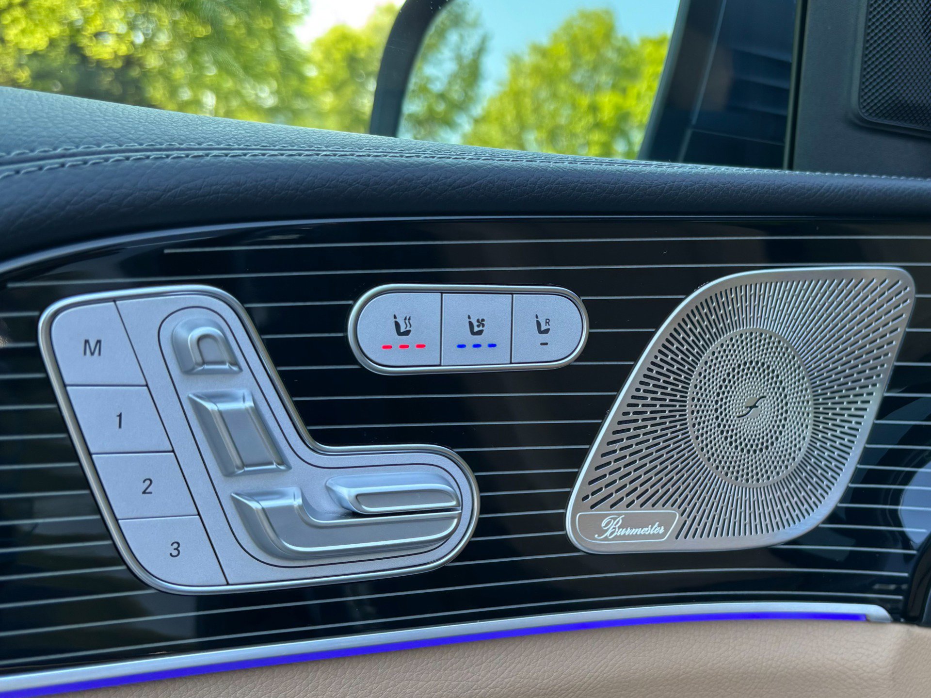 Used 2024 Mercedes-Benz GLS 580 4MATIC image 71