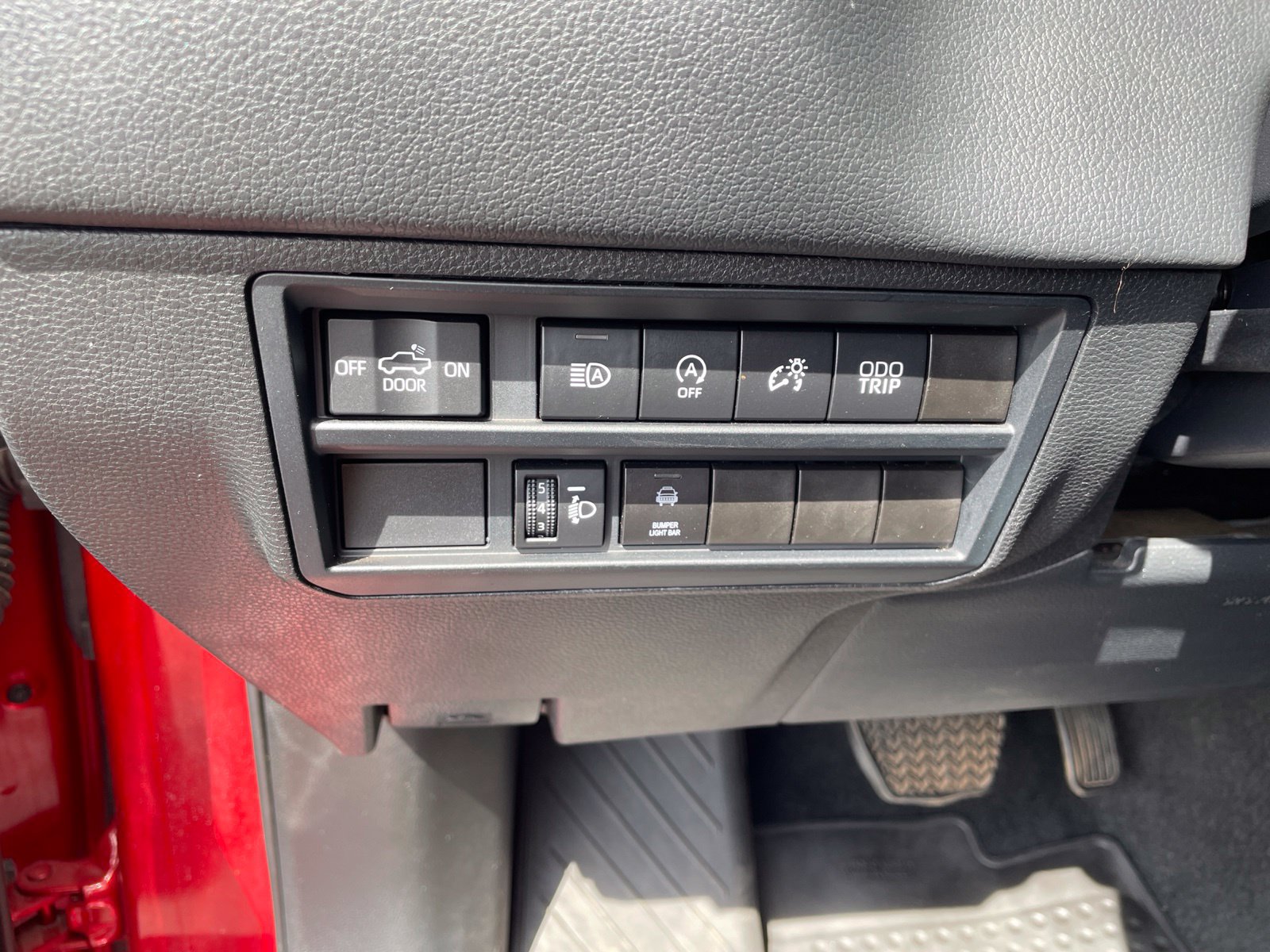 Used 2022 Toyota Tundra SR5 AWD/4WD image 19