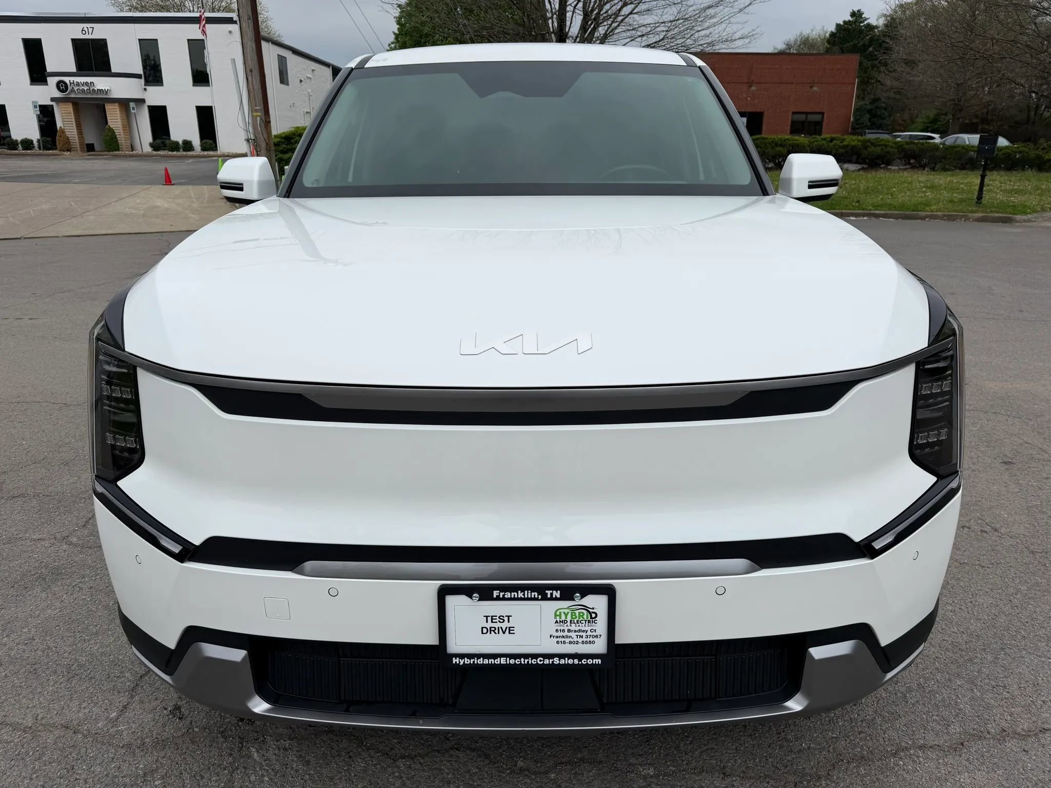 Used 2024 Kia EV9 Light image 9