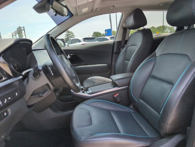 Used 2022 Kia Niro EX Premium FWD image 13