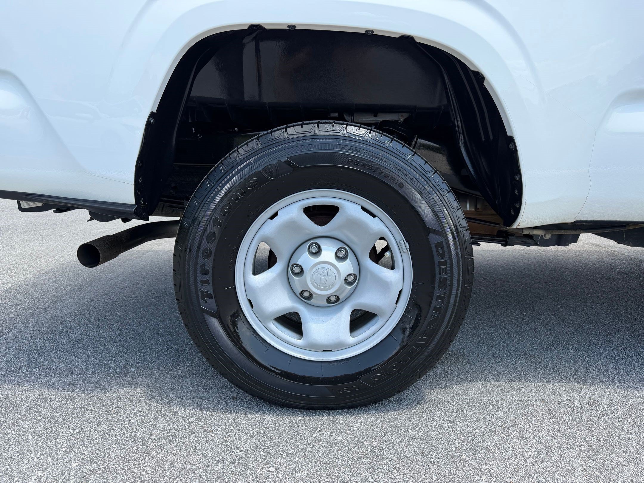 Used 2023 Toyota Tacoma SR RWD image 23