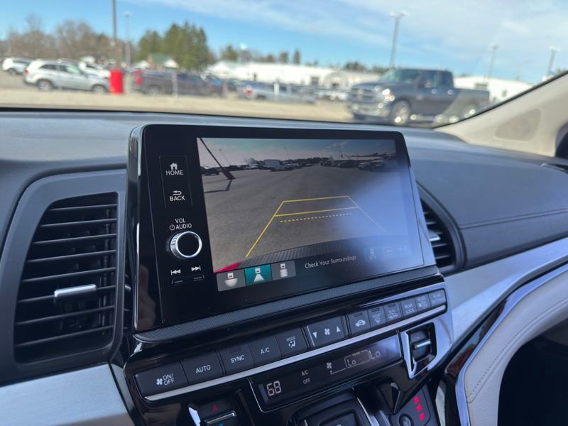 Used 2025 Honda Odyssey Touring image 18