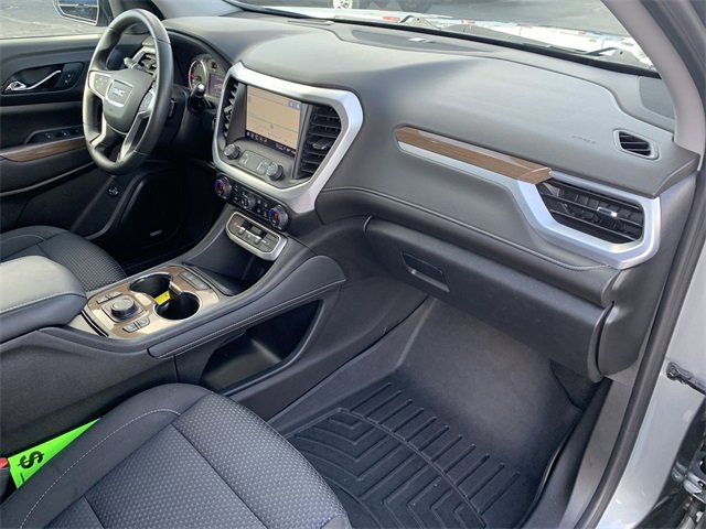 Certified 2023 GMC Acadia SLE w/ Driver Convenience Package image 29