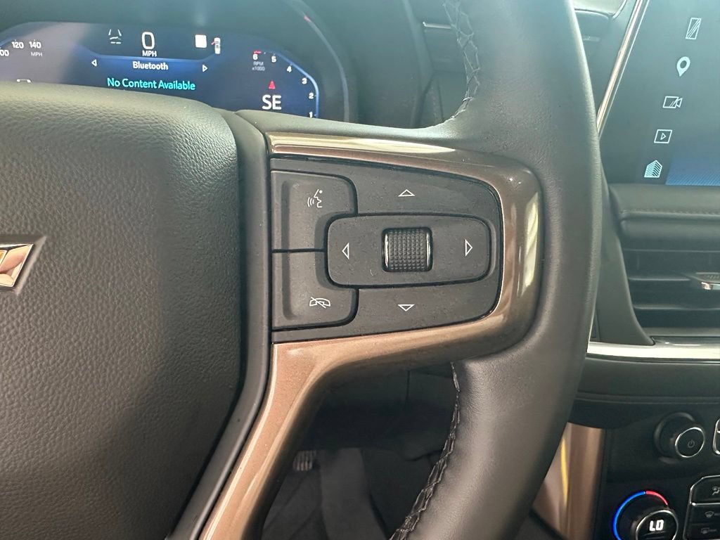 Used 2023 Chevrolet Tahoe High Country AWD/4WD image 23