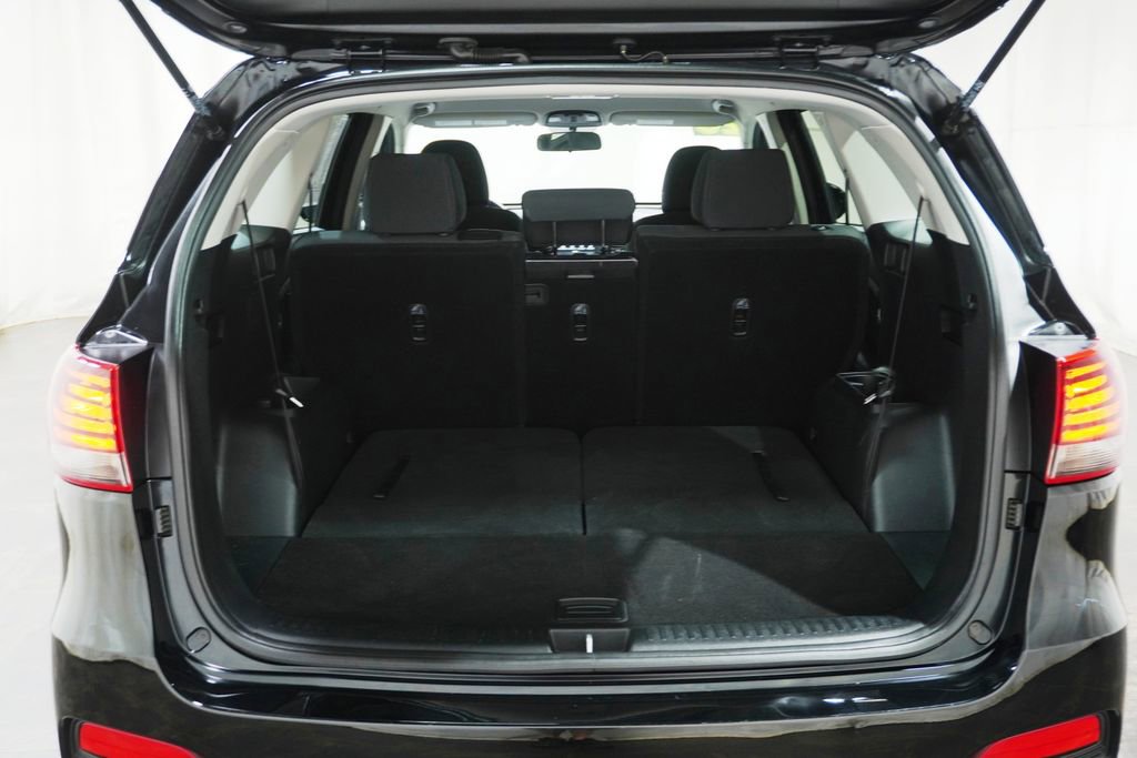 Used 2020 Kia Sorento LX AWD/4WD image 6