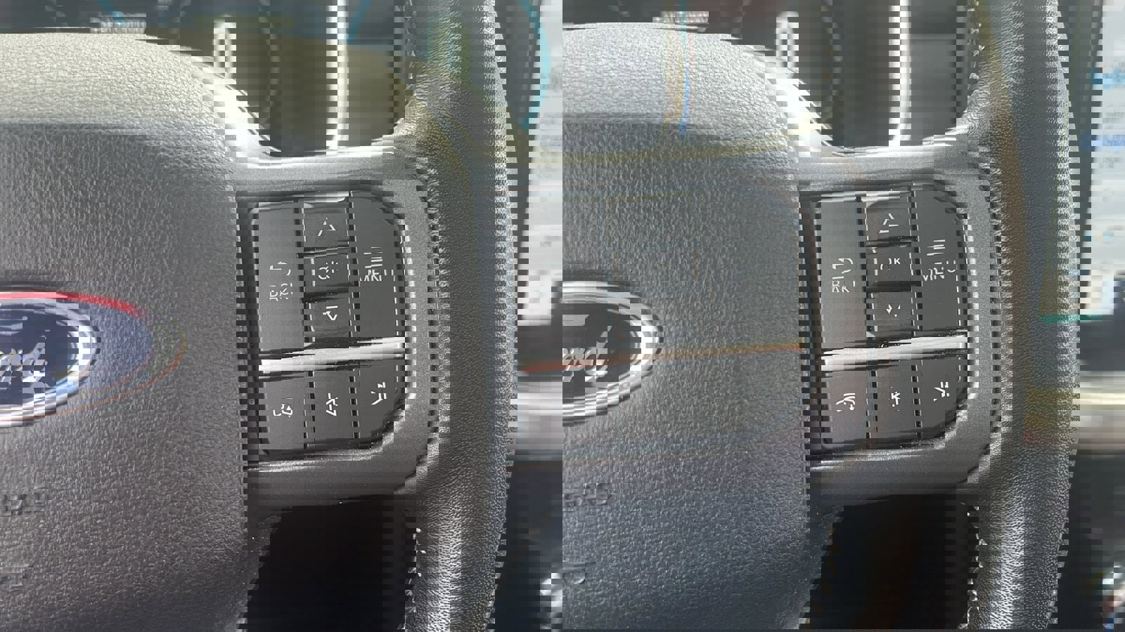 Used 2023 Ford F150 Lariat w/ Equipment Group 502A High image 19