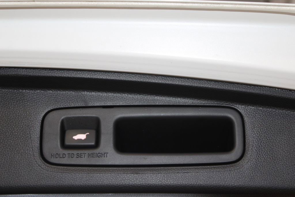 Used 2025 Honda CR-V Sport-L image 48