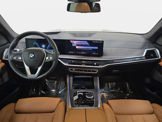 Certified 2024 BMW X5 xDrive40i w/ Premium Package image 9