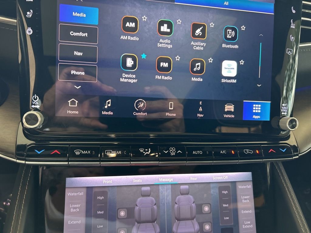 Used 2023 Jeep Grand Wagoneer Series II image 42