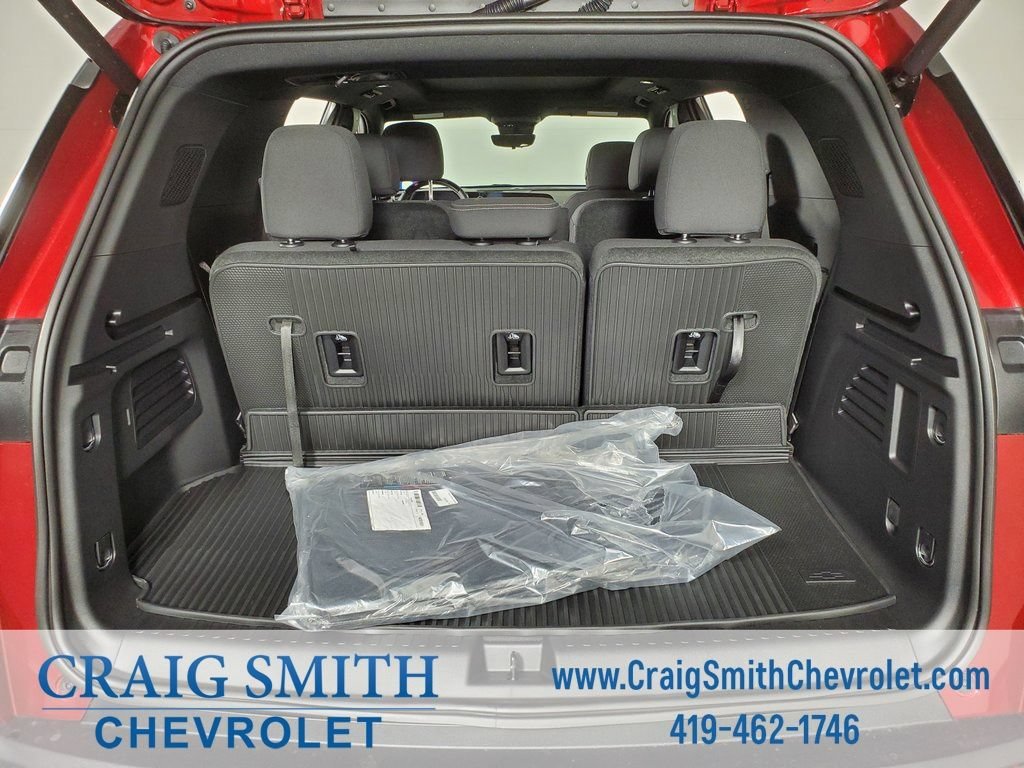 New 2026 Chevrolet Traverse LT w/ Enhanced Driving Package FWD image 17