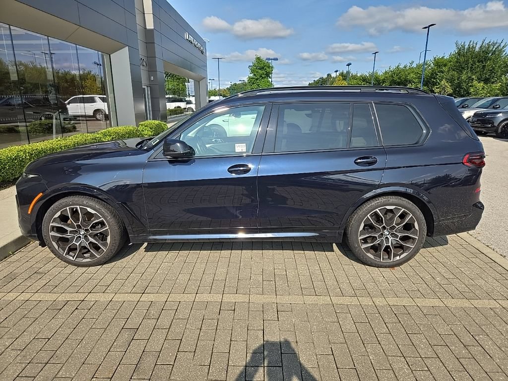Used 2024 BMW X7 M60i w/ Executive Package AWD/4WD image 8